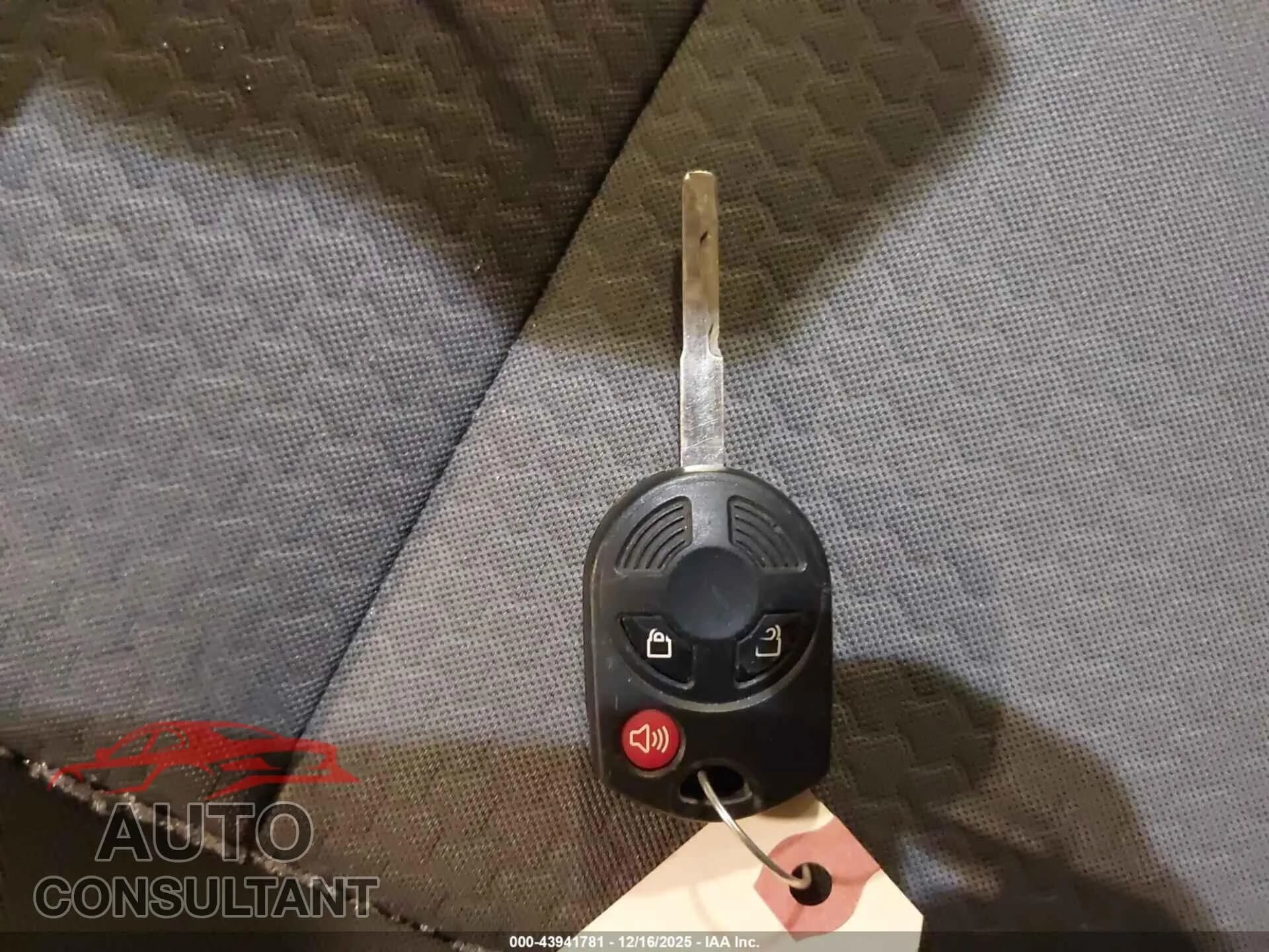 2018 FORD ESCAPE Damaged VIN 1FMCU9GD7JUC58391 – photo 11 2018 FORD ESCAPE Damaged VIN 1FMCU9GD7JUC58391 – photo 11