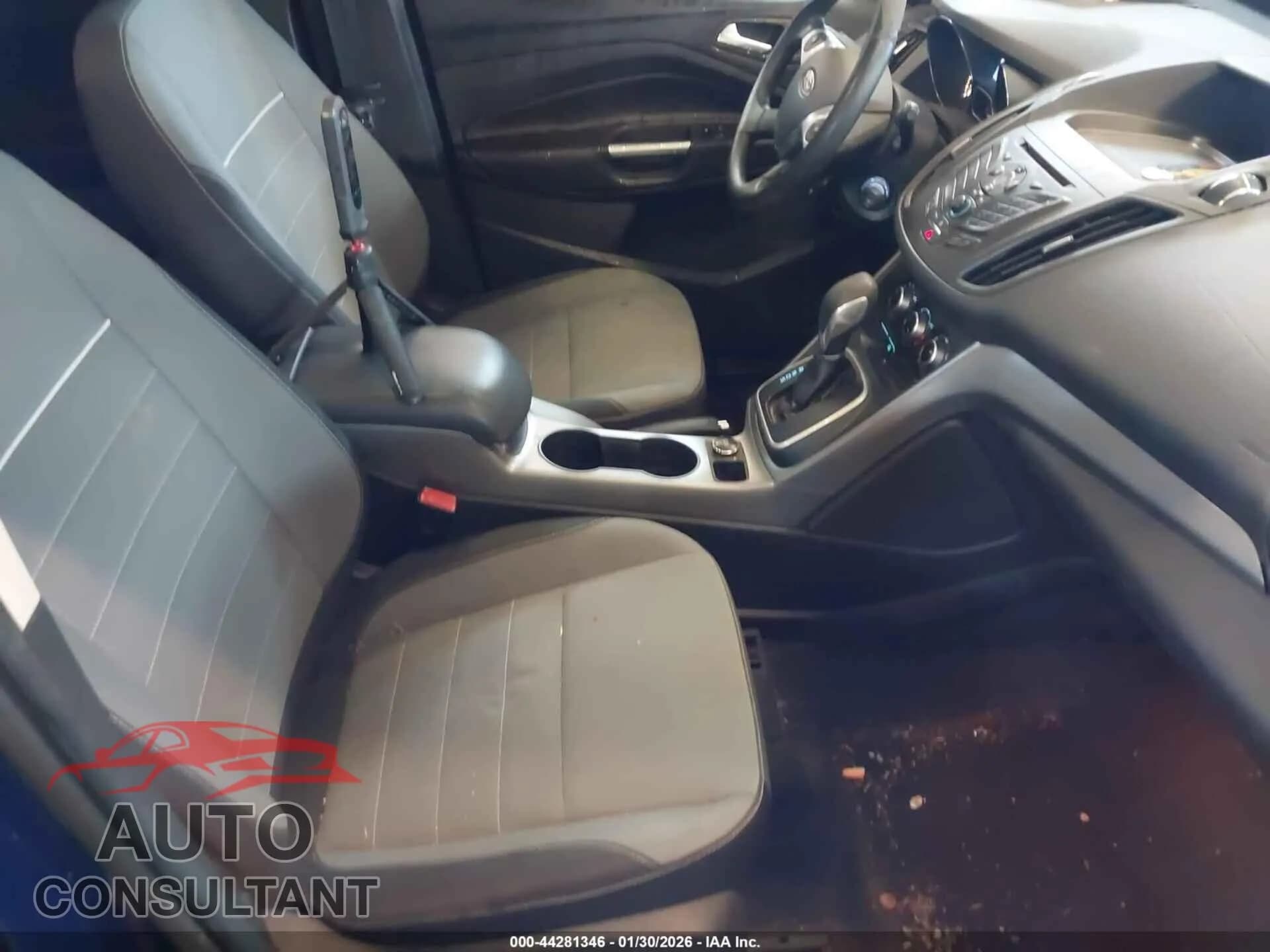 2013 FORD ESCAPE Used VIN 1FMCU9GX1DUB01390 – interior seats 2013 FORD ESCAPE Used VIN 1FMCU9GX1DUB01390 – interior seats