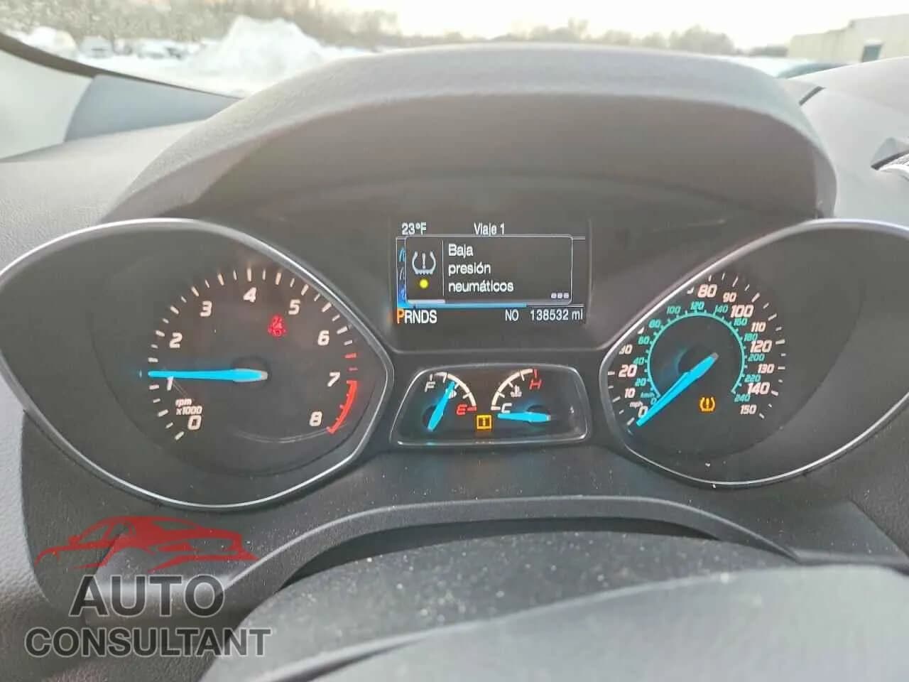 2016 FORD ESCAPE Damaged VIN 1FMCU9GX8GUC69905 – trunk area 2016 FORD ESCAPE Damaged VIN 1FMCU9GX8GUC69905 – trunk area