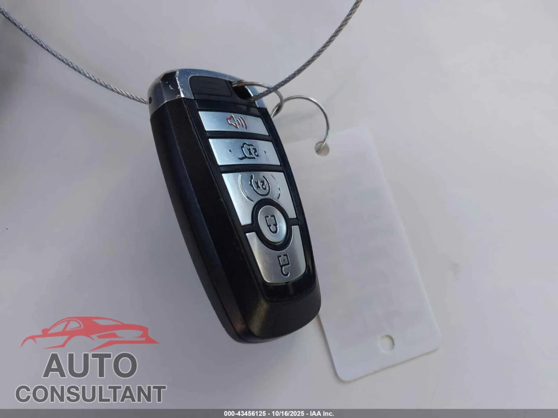 2021 FORD ESCAPE Damaged VIN 1FMCU9H6XMUB34460 – photo 11 2021 FORD ESCAPE Damaged VIN 1FMCU9H6XMUB34460 – photo 11