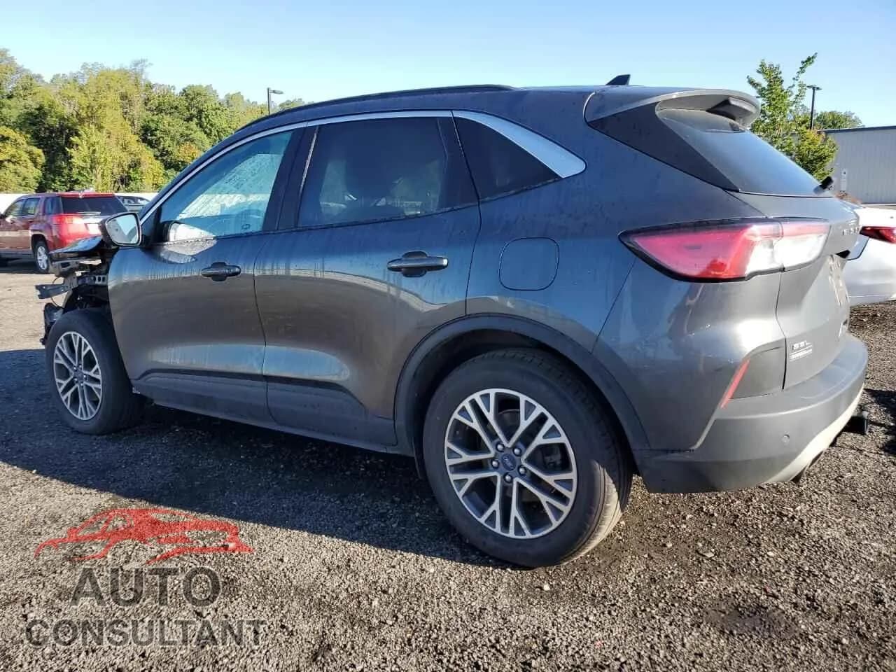 2020 FORD ESCAPE Damaged VIN 1FMCU9H93LUA40039 – rear exterior 2020 FORD ESCAPE Damaged VIN 1FMCU9H93LUA40039 – rear exterior