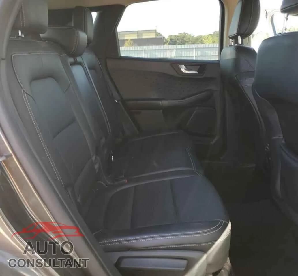 2020 FORD ESCAPE Damaged VIN 1FMCU9H93LUA40039 – photo 11 2020 FORD ESCAPE Damaged VIN 1FMCU9H93LUA40039 – photo 11