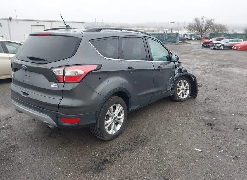 2018 FORD Escape Used VIN 1FMCU9HD1JUA77950 – front exterior 2018 FORD Escape Used VIN 1FMCU9HD1JUA77950 – front exterior