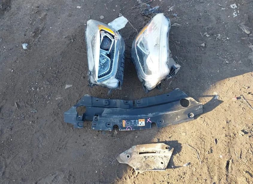 2018 FORD Escape Used VIN 1FMCU9HD7JUB86512 – trunk area 2018 FORD Escape Used VIN 1FMCU9HD7JUB86512 – trunk area