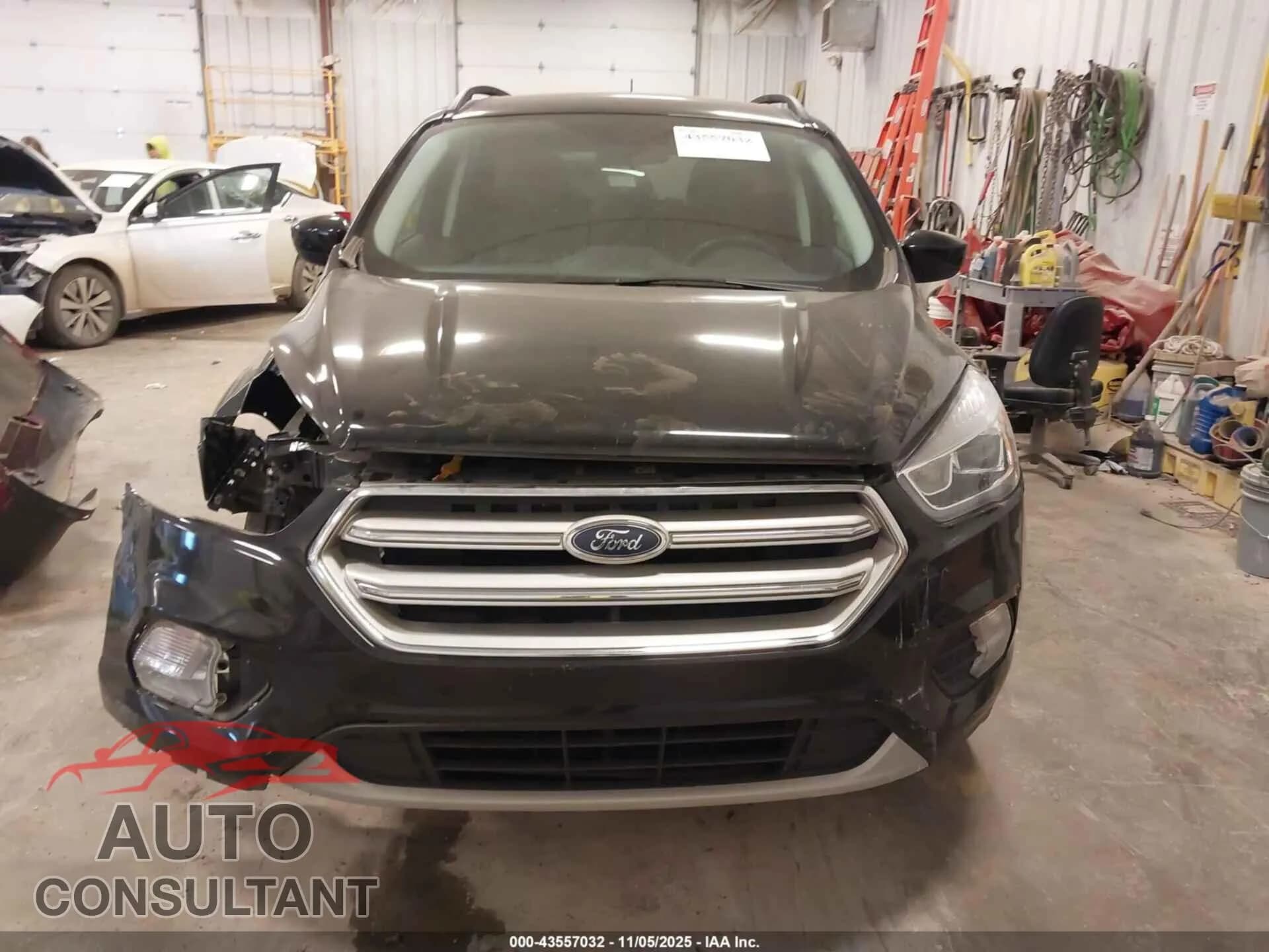 2018 FORD ESCAPE Damaged VIN 1FMCU9HD8JUA96527 – photo 12 2018 FORD ESCAPE Damaged VIN 1FMCU9HD8JUA96527 – photo 12