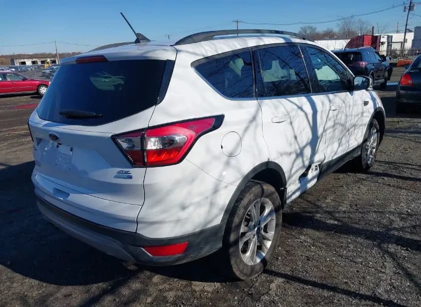 2018 FORD Escape Used VIN 1FMCU9HDXJUB40169 – photo 14 2018 FORD Escape Used VIN 1FMCU9HDXJUB40169 – photo 14