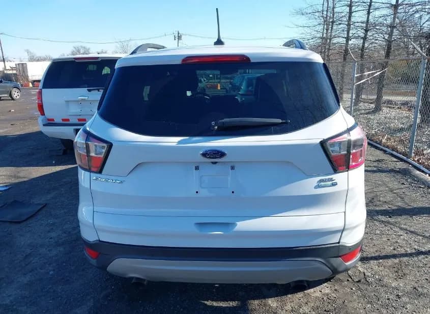 2018 FORD Escape Used VIN 1FMCU9HDXJUB40169 – photo 13 2018 FORD Escape Used VIN 1FMCU9HDXJUB40169 – photo 13