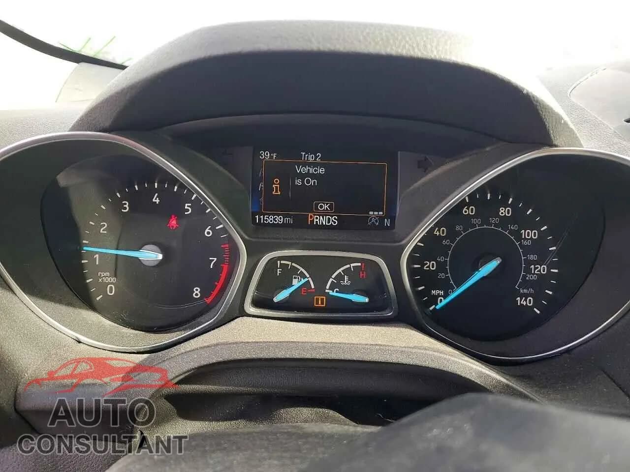 2019 FORD ESCAPE Damaged VIN 1FMCU9J94KUA39832 – trunk area 2019 FORD ESCAPE Damaged VIN 1FMCU9J94KUA39832 – trunk area