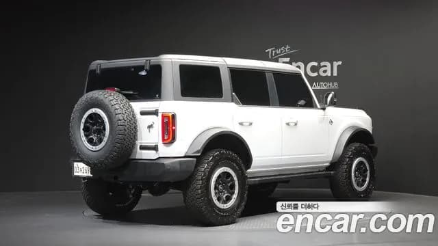 2024 Ford Bronco 6th Gen 2.3 Outer Banks Sold VIN 1FMDE8BH2RLB33127 – front exterior 2024 Ford Bronco 6th Gen 2.3 Outer Banks Sold VIN 1FMDE8BH2RLB33127 – front exterior
