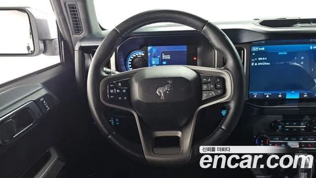 2022 Ford Bronco 6th Gen 2.7 Outer Banks Sold VIN 1FMEE5DP4NLA94574 – exterior detail 2022 Ford Bronco 6th Gen 2.7 Outer Banks Sold VIN 1FMEE5DP4NLA94574 – exterior detail