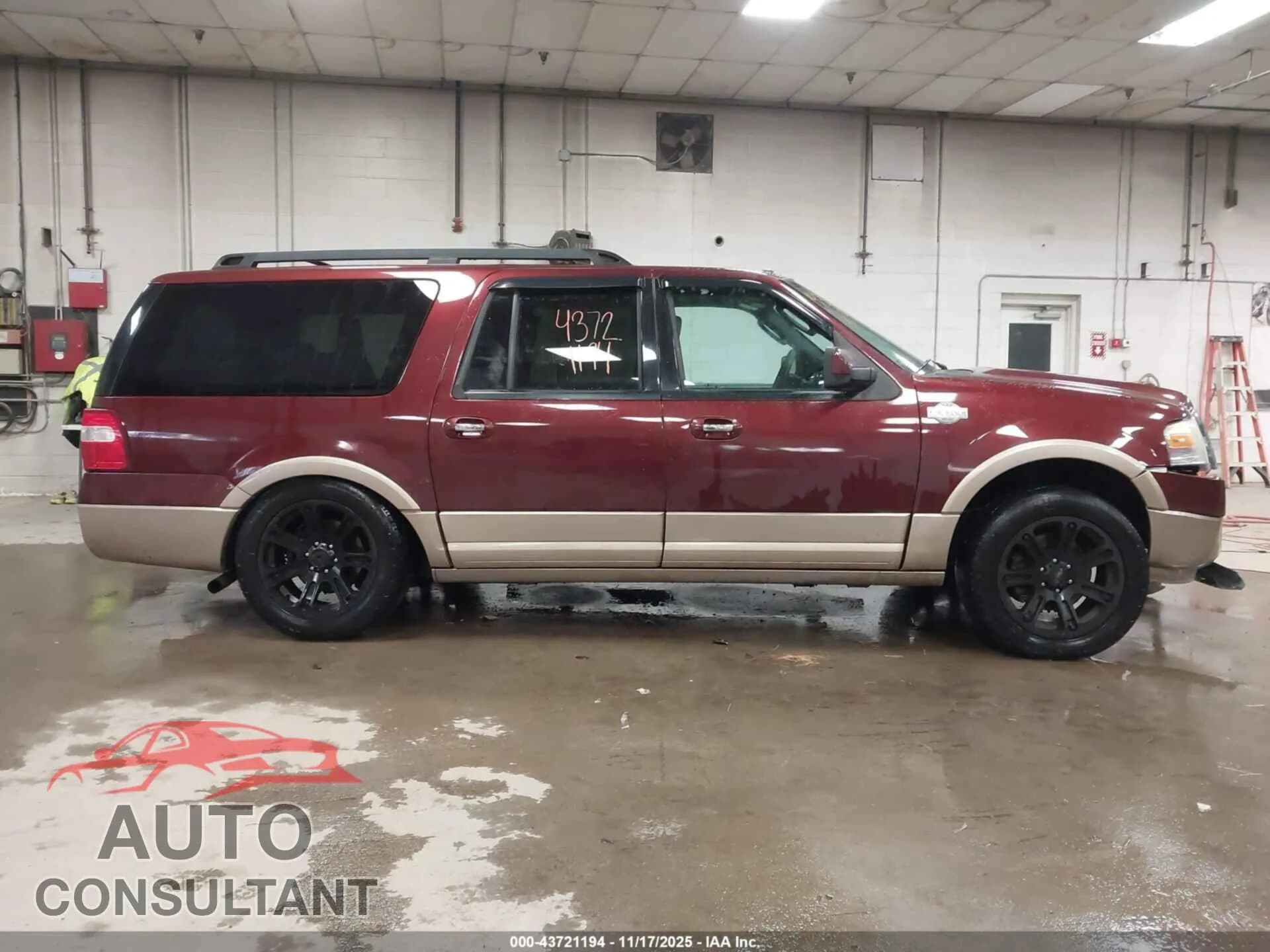 2012 FORD EXPEDITION EL Damaged VIN 1FMJK1J5XCEF17517 – photo 13 2012 FORD EXPEDITION EL Damaged VIN 1FMJK1J5XCEF17517 – photo 13