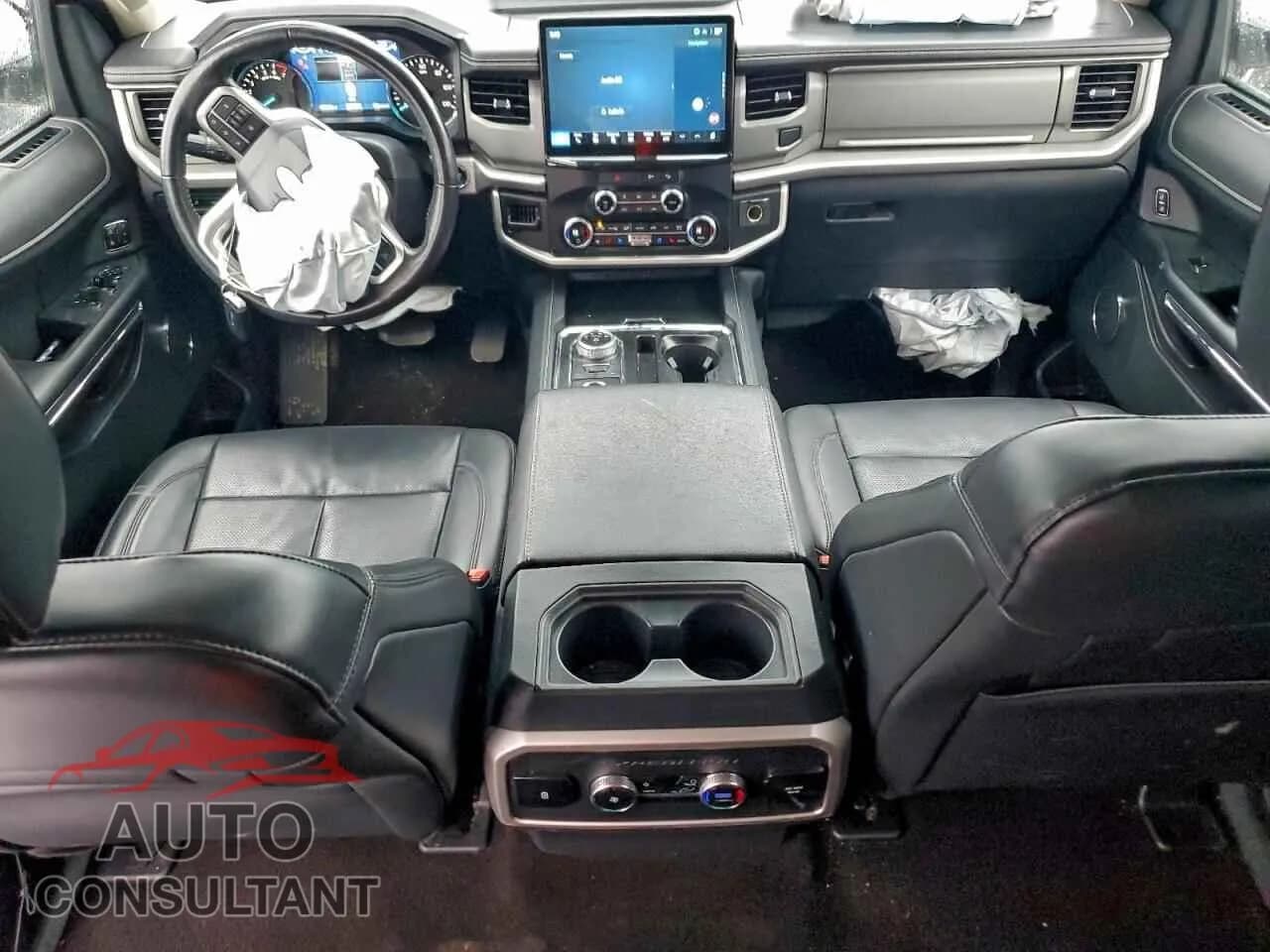 2023 FORD EXPEDITION Damaged VIN 1FMJK1J83PEA05937 – undercarriage 2023 FORD EXPEDITION Damaged VIN 1FMJK1J83PEA05937 – undercarriage