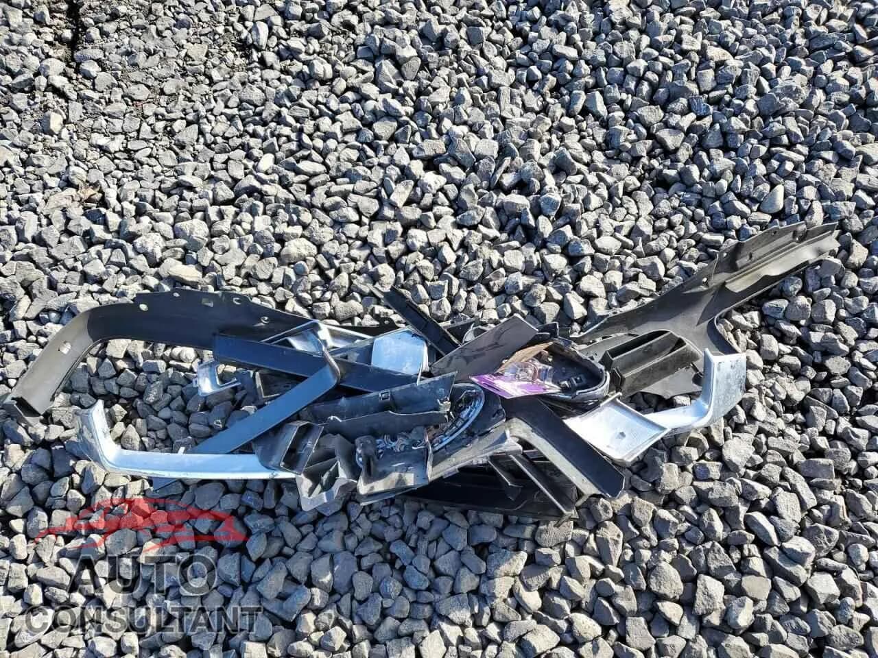 2015 FORD EXPEDITION Damaged VIN 1FMJK1JT0FEF45085 – photo 13 2015 FORD EXPEDITION Damaged VIN 1FMJK1JT0FEF45085 – photo 13