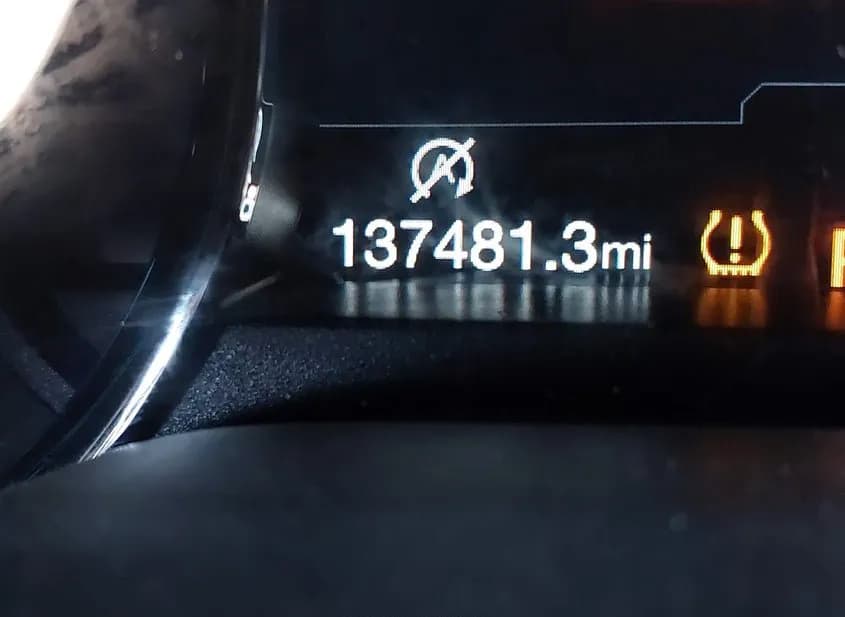 2018 FORD Expedition MAX Used VIN 1FMJK1MT8JEA05567 – trunk area 2018 FORD Expedition MAX Used VIN 1FMJK1MT8JEA05567 – trunk area