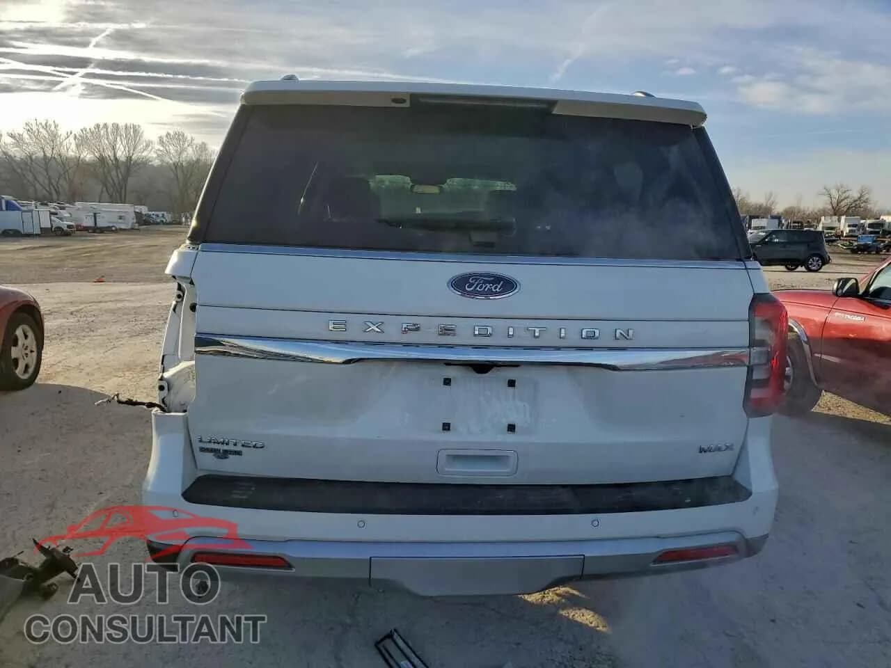 2024 FORD EXPEDITION Damaged VIN 1FMJK2A8XREA52648 – engine bay 2024 FORD EXPEDITION Damaged VIN 1FMJK2A8XREA52648 – engine bay