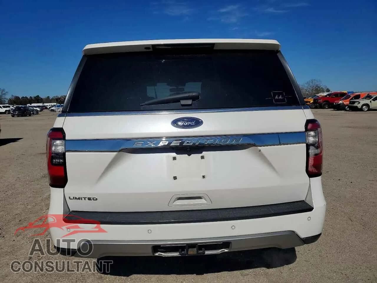 2018 FORD EXPEDITION Damaged VIN 1FMJU1KT5JEA02218 – engine bay 2018 FORD EXPEDITION Damaged VIN 1FMJU1KT5JEA02218 – engine bay