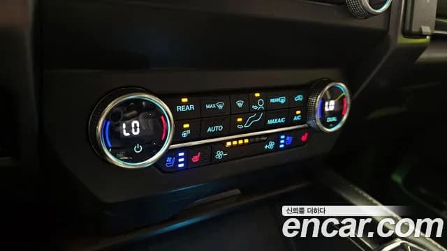 2021 Ford Expedition Platinum 4WD Sold VIN 1FMJU1MT0MEA14973 – photo 27 2021 Ford Expedition Platinum 4WD Sold VIN 1FMJU1MT0MEA14973 – photo 27