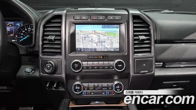 2021 Ford Expedition Platinum 4WD Sold VIN 1FMJU1MT2MEA07099 – photo 12 2021 Ford Expedition Platinum 4WD Sold VIN 1FMJU1MT2MEA07099 – photo 12