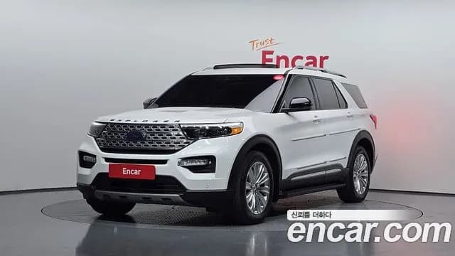 2020 Ford Explorer 6th Gen 2.3 LimIted 4WD Sold VIN 1FMSK8FH0LGC17442 – trunk area 2020 Ford Explorer 6th Gen 2.3 LimIted 4WD Sold VIN 1FMSK8FH0LGC17442 – trunk area