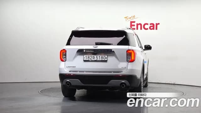 2020 Ford Explorer 6th Gen 2.3 LimIted 4WD Sold VIN 1FMSK8FHXLGA96533 – interior seats 2020 Ford Explorer 6th Gen 2.3 LimIted 4WD Sold VIN 1FMSK8FHXLGA96533 – interior seats