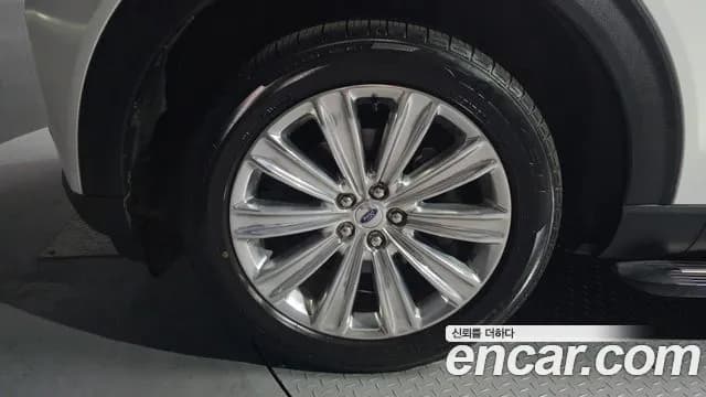 2020 Ford Explorer 6th Gen 2.3 LimIted 4WD Sold VIN 1FMSK8FHXLGB98687 – photo 13 2020 Ford Explorer 6th Gen 2.3 LimIted 4WD Sold VIN 1FMSK8FHXLGB98687 – photo 13