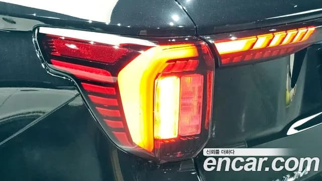 2025 Ford Explorer 6th Gen 2.3 Platinum 4WD Sold VIN 1FMUK8HH7SGC25171 – photo 31 2025 Ford Explorer 6th Gen 2.3 Platinum 4WD Sold VIN 1FMUK8HH7SGC25171 – photo 31