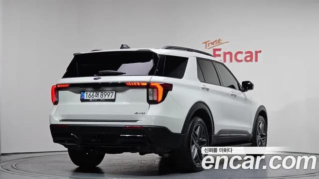 2025 Ford Explorer 6th Gen 2.3 ST-Line 4WD Sold VIN 1FMUK8KH3SGA69560 – photo 11 2025 Ford Explorer 6th Gen 2.3 ST-Line 4WD Sold VIN 1FMUK8KH3SGA69560 – photo 11