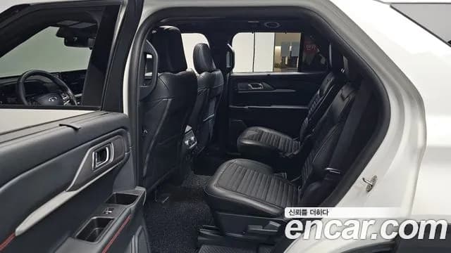 2025 Ford Explorer 6th Gen 2.3 ST-Line 4WD Sold VIN 1FMUK8KH5SGA72556 – rear exterior 2025 Ford Explorer 6th Gen 2.3 ST-Line 4WD Sold VIN 1FMUK8KH5SGA72556 – rear exterior