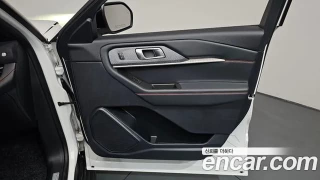 2025 Ford Explorer 6th Gen 2.3 ST-Line 4WD Sold VIN 1FMUK8KH5SGA72556 – photo 23 2025 Ford Explorer 6th Gen 2.3 ST-Line 4WD Sold VIN 1FMUK8KH5SGA72556 – photo 23