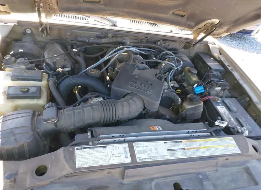 2002 FORD Explorer Sport Trac Used VIN 1FMZU67E22UA97001 – undercarriage 2002 FORD Explorer Sport Trac Used VIN 1FMZU67E22UA97001 – undercarriage