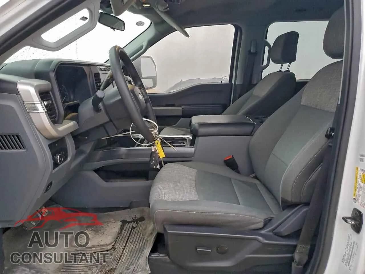 2024 FORD F250 Damaged VIN 1FT7W2BN0RED65070 – exterior detail 2024 FORD F250 Damaged VIN 1FT7W2BN0RED65070 – exterior detail