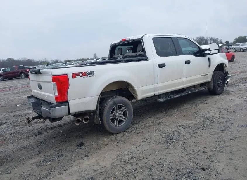 2017 FORD F-250 Used VIN 1FT7W2BT0HEE76053 – dashboard 2017 FORD F-250 Used VIN 1FT7W2BT0HEE76053 – dashboard