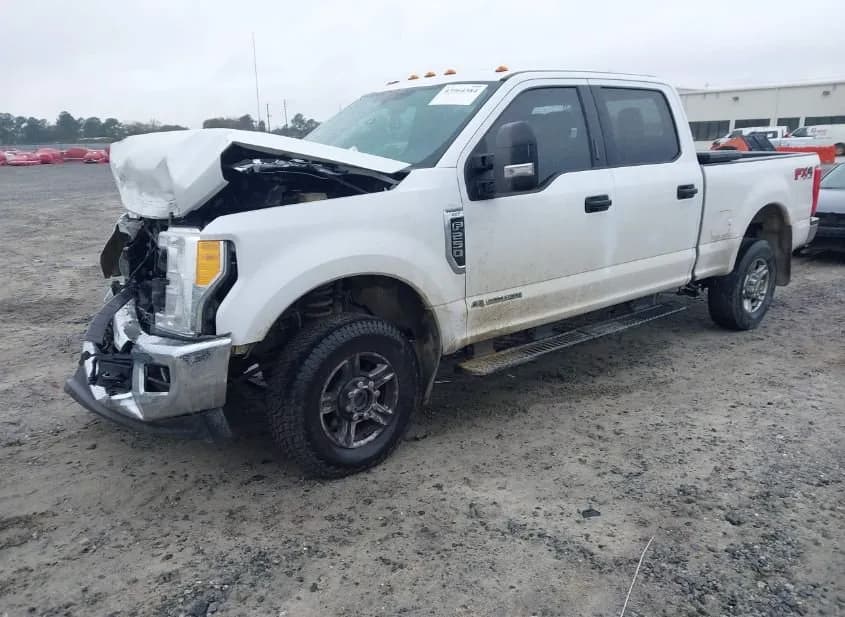 2017 FORD F-250 Used VIN 1FT7W2BT0HEE76053 – exterior detail 2017 FORD F-250 Used VIN 1FT7W2BT0HEE76053 – exterior detail