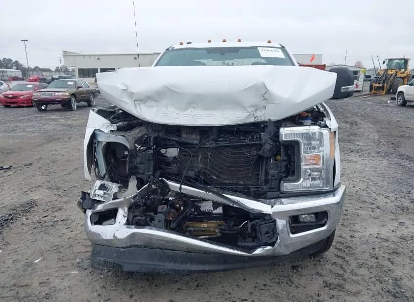 2017 FORD F-250 Used VIN 1FT7W2BT0HEE76053 – photo 11 2017 FORD F-250 Used VIN 1FT7W2BT0HEE76053 – photo 11