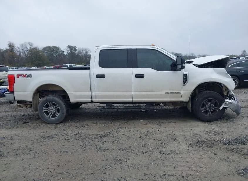 2017 FORD F-250 Used VIN 1FT7W2BT0HEE76053 – photo 14 2017 FORD F-250 Used VIN 1FT7W2BT0HEE76053 – photo 14