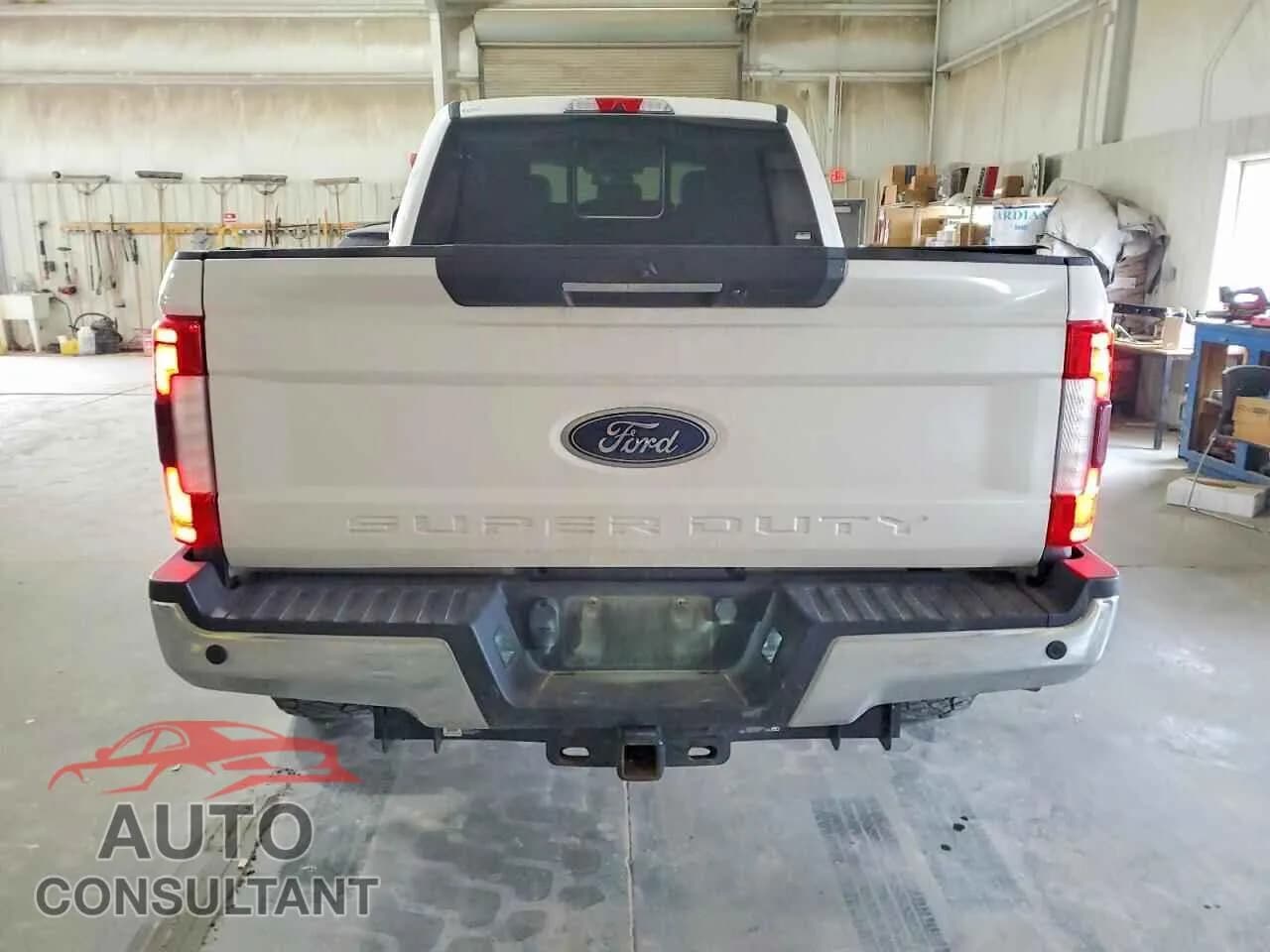 2018 FORD F250 Damaged VIN 1FT7W2BT5JEC07519 – engine bay 2018 FORD F250 Damaged VIN 1FT7W2BT5JEC07519 – engine bay