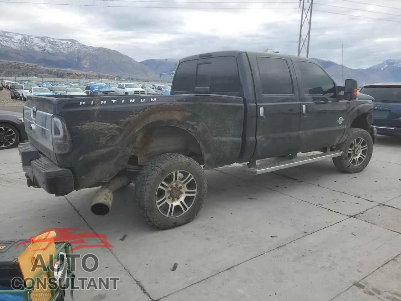2014 FORD F350 Damaged VIN 1FT8W3BT4EEB01952 – side profile 2014 FORD F350 Damaged VIN 1FT8W3BT4EEB01952 – side profile