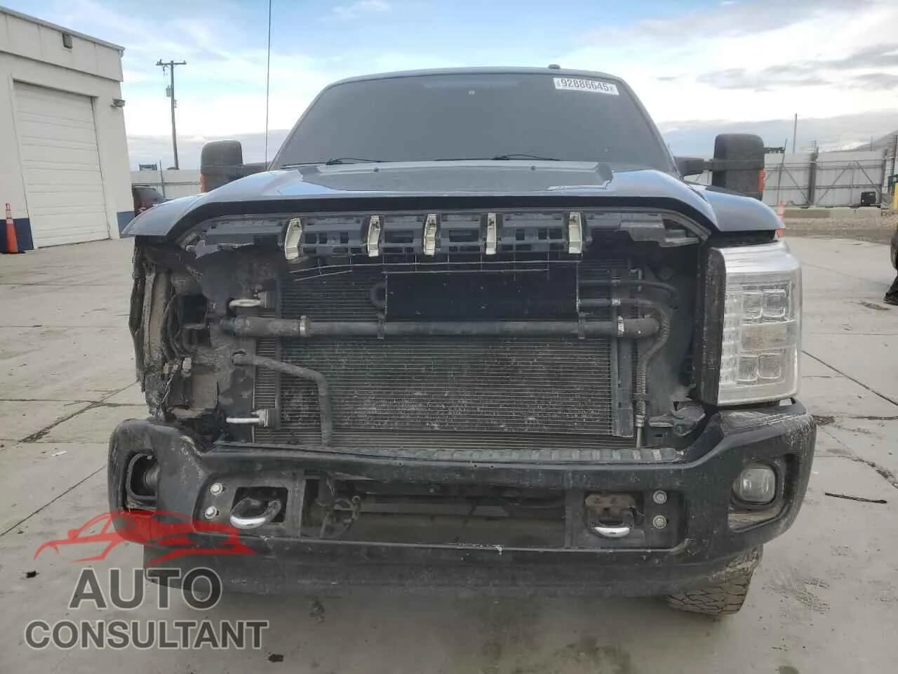 2014 FORD F350 Damaged VIN 1FT8W3BT4EEB01952 – interior seats 2014 FORD F350 Damaged VIN 1FT8W3BT4EEB01952 – interior seats
