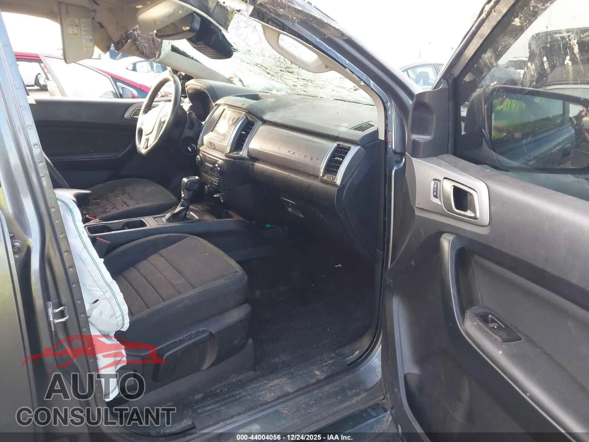 2021 FORD RANGER Damaged VIN 1FTER4EH5MLD29279 – interior seats 2021 FORD RANGER Damaged VIN 1FTER4EH5MLD29279 – interior seats