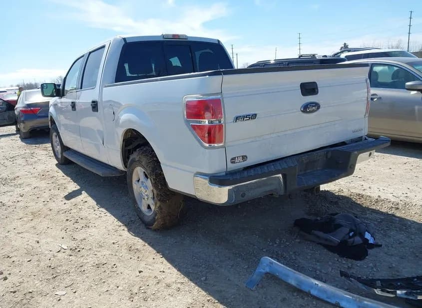 2013 FORD F-150 Used VIN 1FTEW1CM2DKD61796 – undercarriage 2013 FORD F-150 Used VIN 1FTEW1CM2DKD61796 – undercarriage