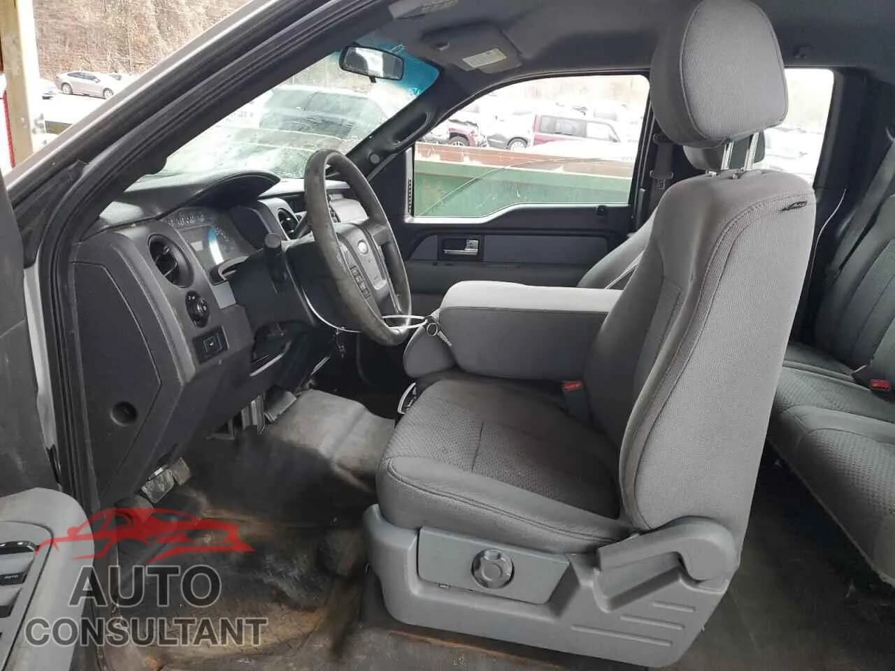 2013 FORD F-150 Damaged VIN 1FTEX1CM0DFB72439 – exterior detail 2013 FORD F-150 Damaged VIN 1FTEX1CM0DFB72439 – exterior detail