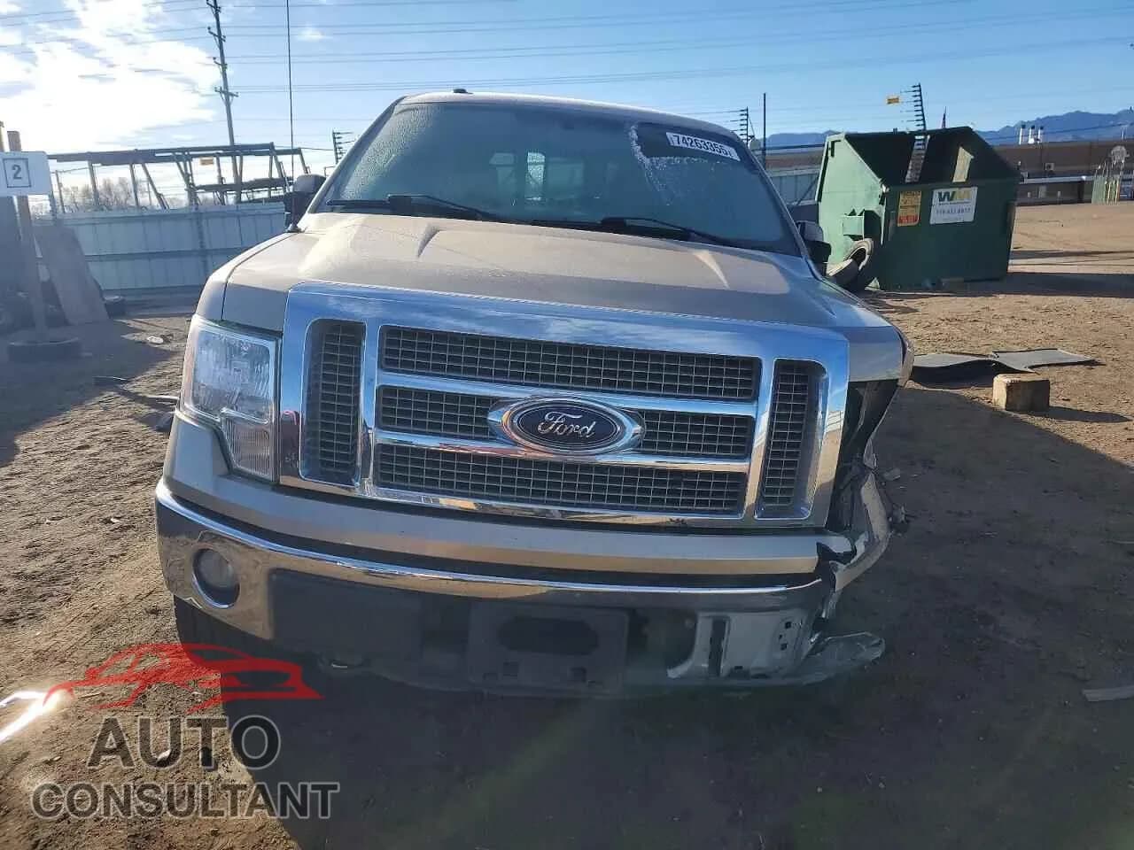 2011 FORD F-150 Damaged VIN 1FTFW1EF9BKD03992 – interior seats 2011 FORD F-150 Damaged VIN 1FTFW1EF9BKD03992 – interior seats