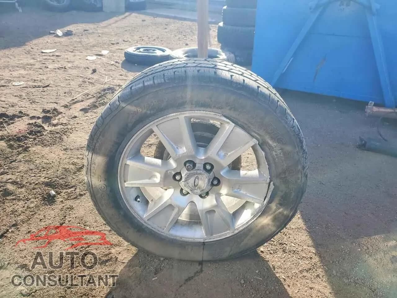 2011 FORD F-150 Damaged VIN 1FTFW1EF9BKD03992 – photo 12 2011 FORD F-150 Damaged VIN 1FTFW1EF9BKD03992 – photo 12