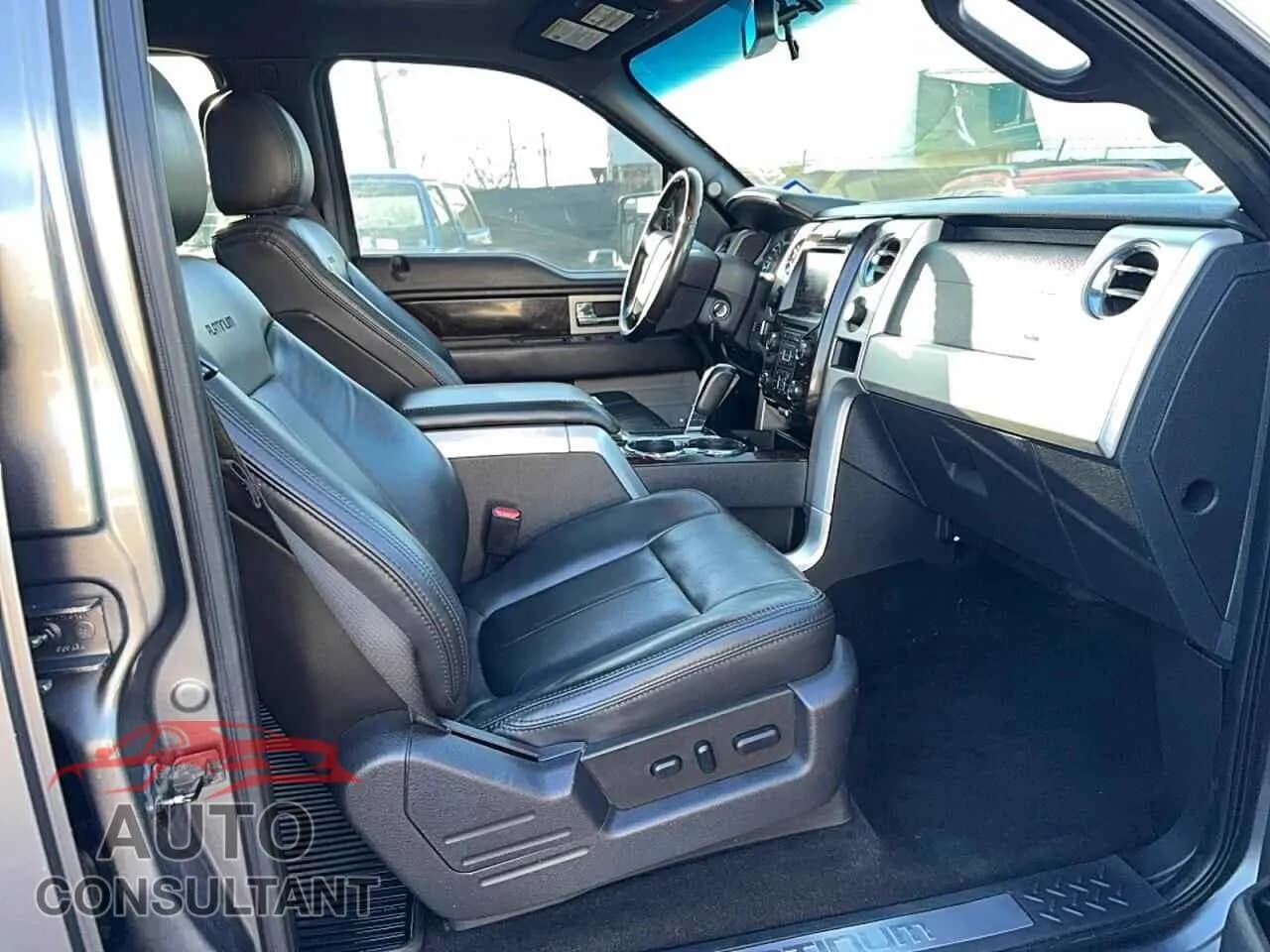 2013 FORD F-150 Damaged VIN 1FTFW1ET7DFB44651 – interior seats 2013 FORD F-150 Damaged VIN 1FTFW1ET7DFB44651 – interior seats