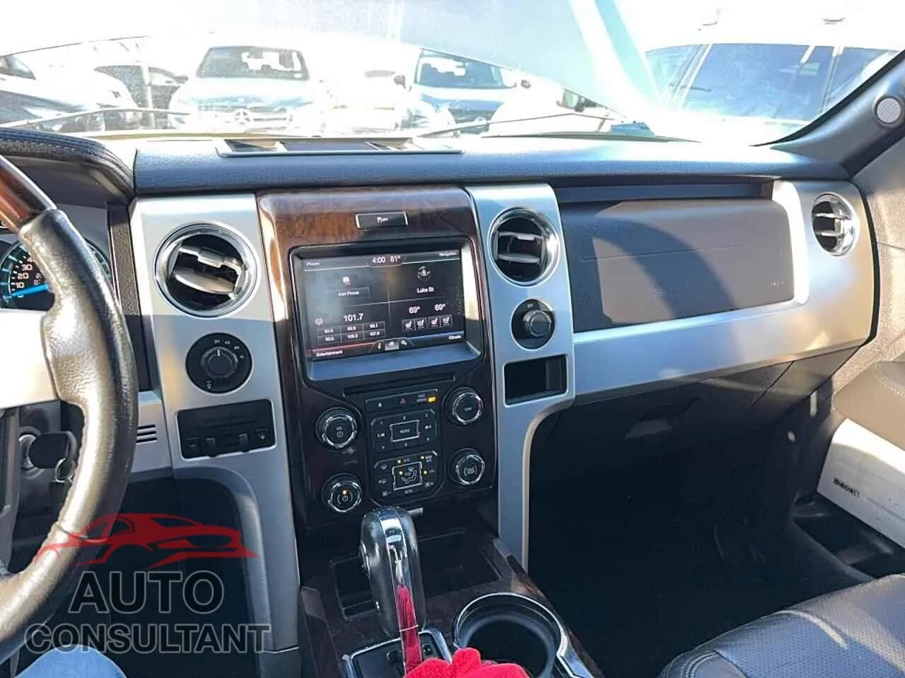 2013 FORD F-150 Damaged VIN 1FTFW1ET7DFB44651 – trunk area 2013 FORD F-150 Damaged VIN 1FTFW1ET7DFB44651 – trunk area