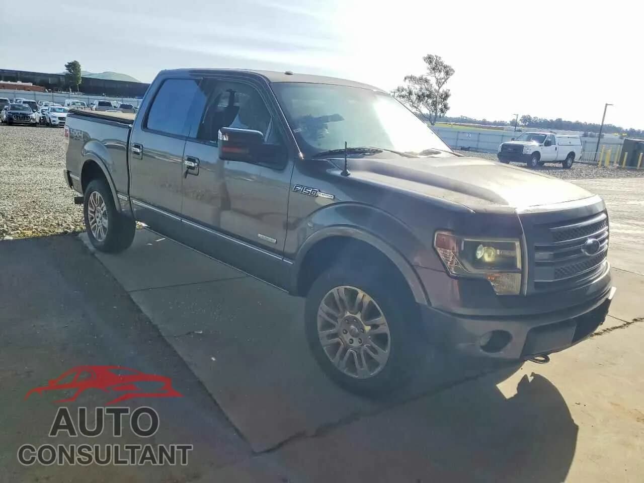2013 FORD F-150 Damaged VIN 1FTFW1ET8DFD18372 – dashboard 2013 FORD F-150 Damaged VIN 1FTFW1ET8DFD18372 – dashboard