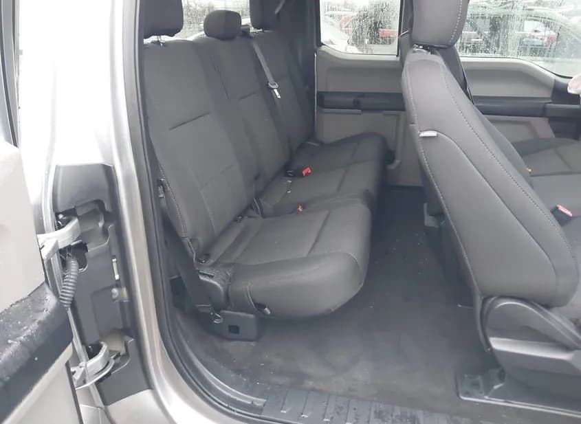 2020 FORD F-150 Used VIN 1FTFX1E43LFC02162 – exterior detail 2020 FORD F-150 Used VIN 1FTFX1E43LFC02162 – exterior detail