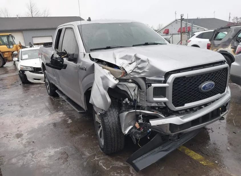 2020 FORD F-150 Used VIN 1FTFX1E43LFC02162 – photo 15 2020 FORD F-150 Used VIN 1FTFX1E43LFC02162 – photo 15