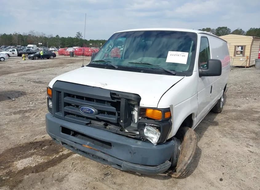 2014 FORD E-150 Used VIN 1FTNE1EW4EDA16342 – exterior detail 2014 FORD E-150 Used VIN 1FTNE1EW4EDA16342 – exterior detail