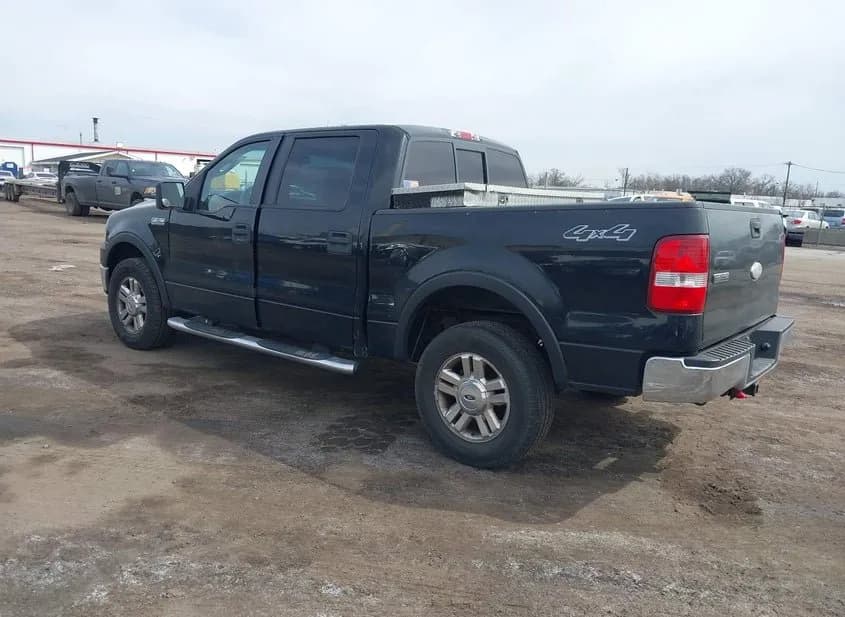 2007 FORD F-150 Used VIN 1FTPW14597FB87478 – engine bay 2007 FORD F-150 Used VIN 1FTPW14597FB87478 – engine bay